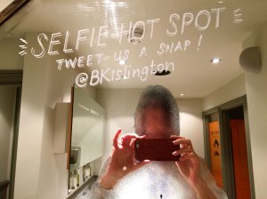 selfie glass