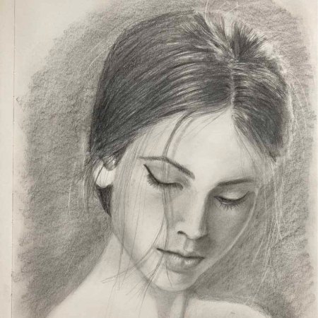 lady's face in pencil